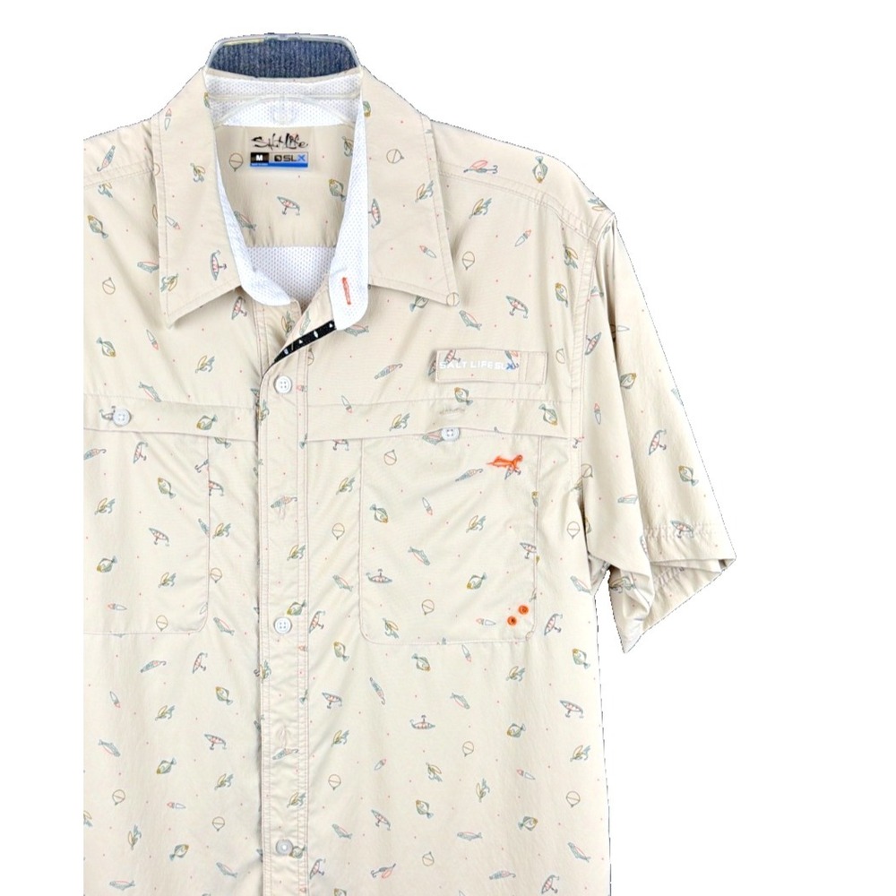 Salt Life SLX Performance Fishing Shirt Mens Medium Tan Fish Lure Print